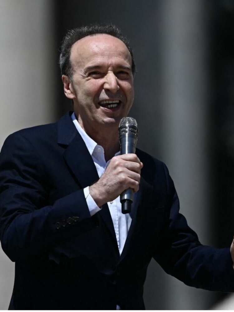 Roberto Benigni ospite questa sera a Sanremo