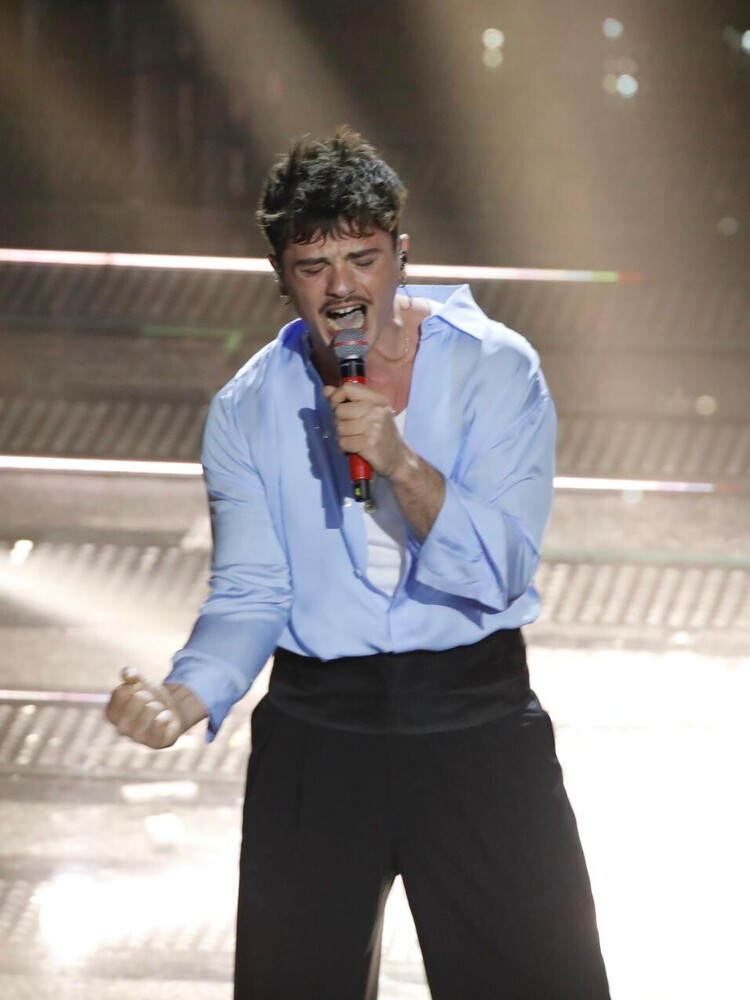 Gli outfit di Sanremo, ma parliamo di uomini
