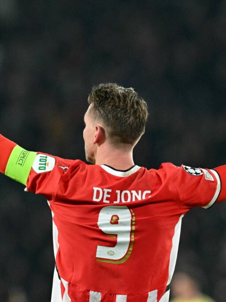 Debacle Italia ai playoff di Champions, fuori anche la Juve