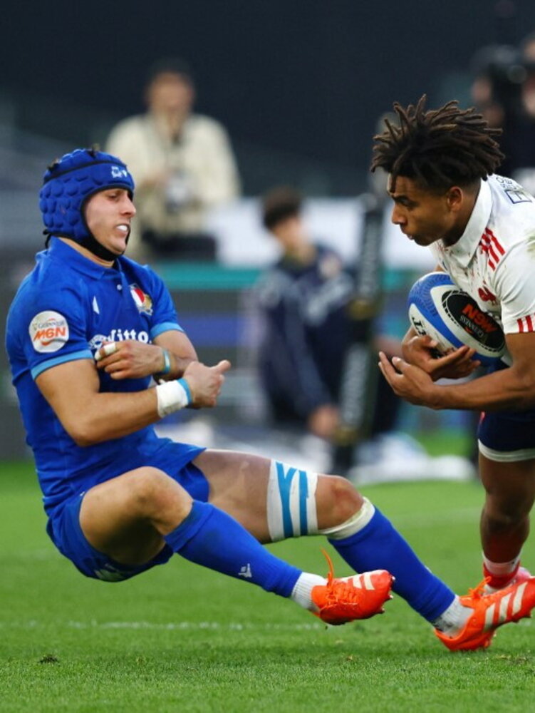 Italia travolta in casa 73-24 dalla Francia nel 6 Nazioni 