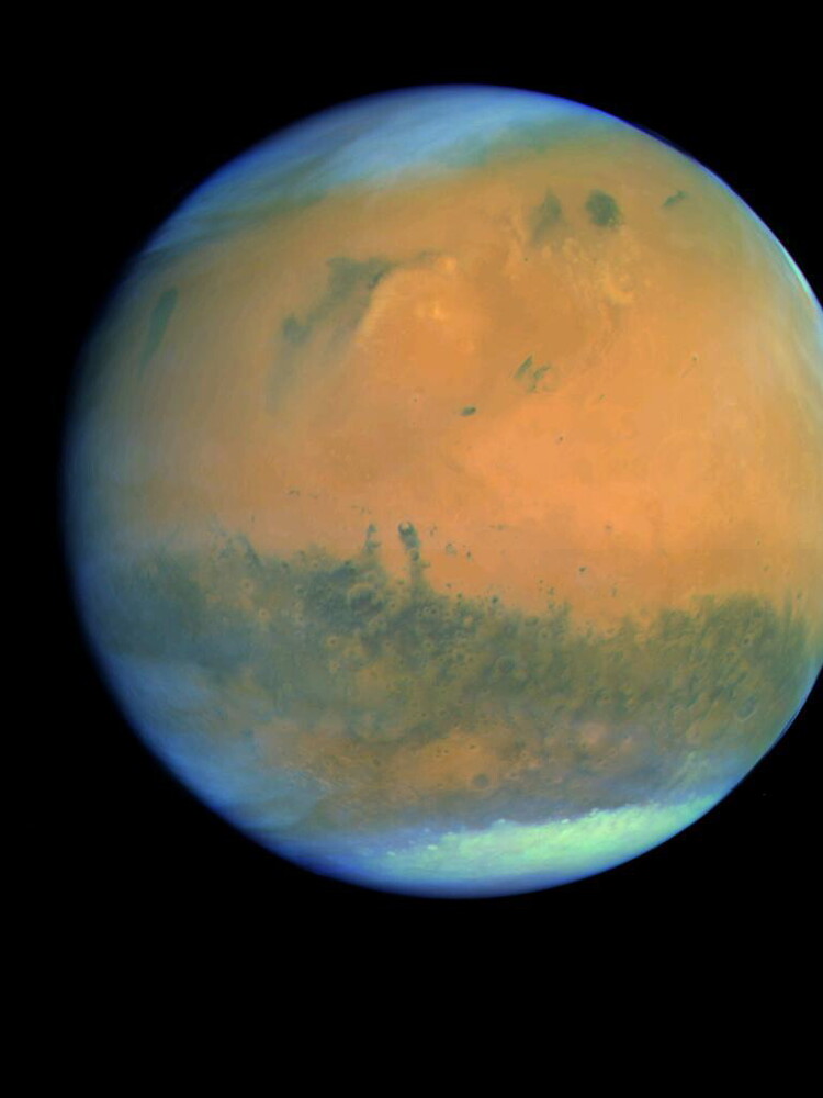 Nuove teorie sulle origini del colore rosso di Marte