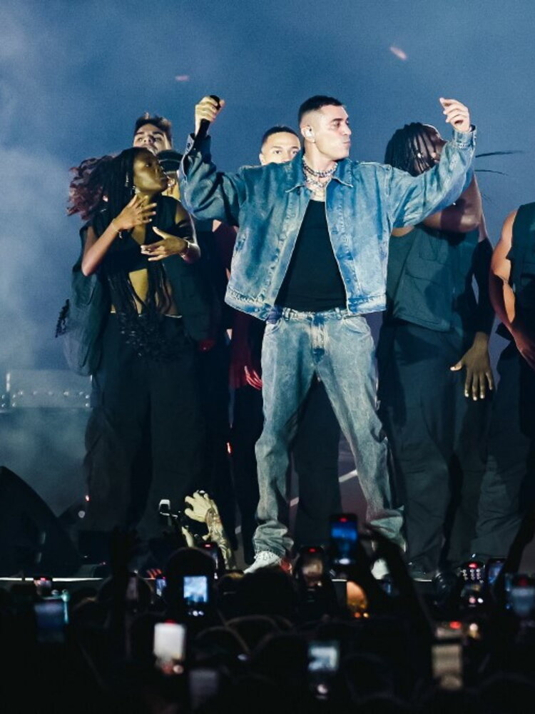 Il nuovo brano di Marracash "Gli sbandati hanno perso" è disco d'oro