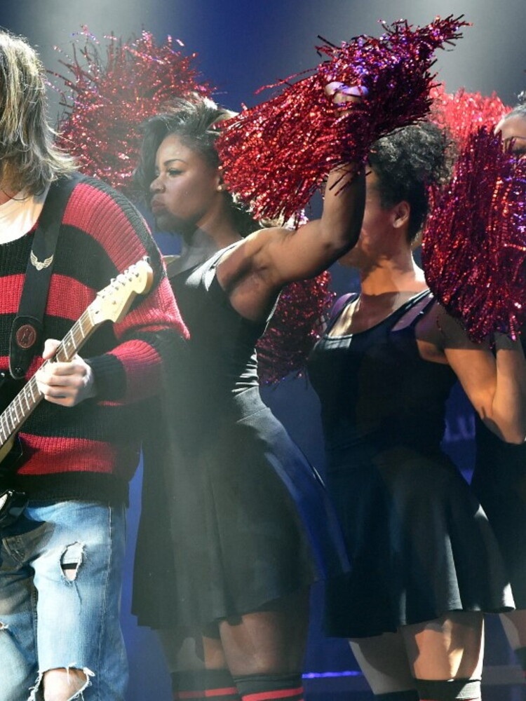 La triste statistica dei suicidi delle star della musica