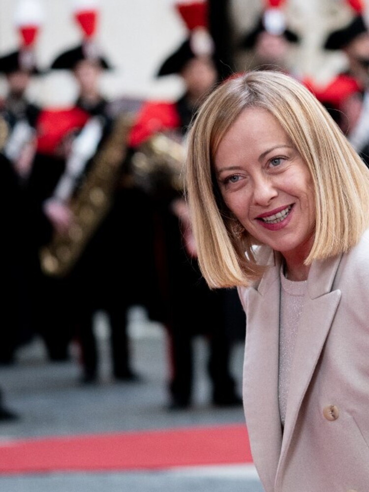 8 marzo, Meloni: "Le donne sono il cuore della società"