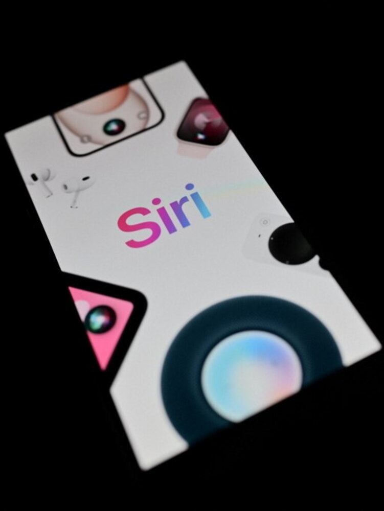 I grossi problemi di Apple con l'aggiornamento di Siri