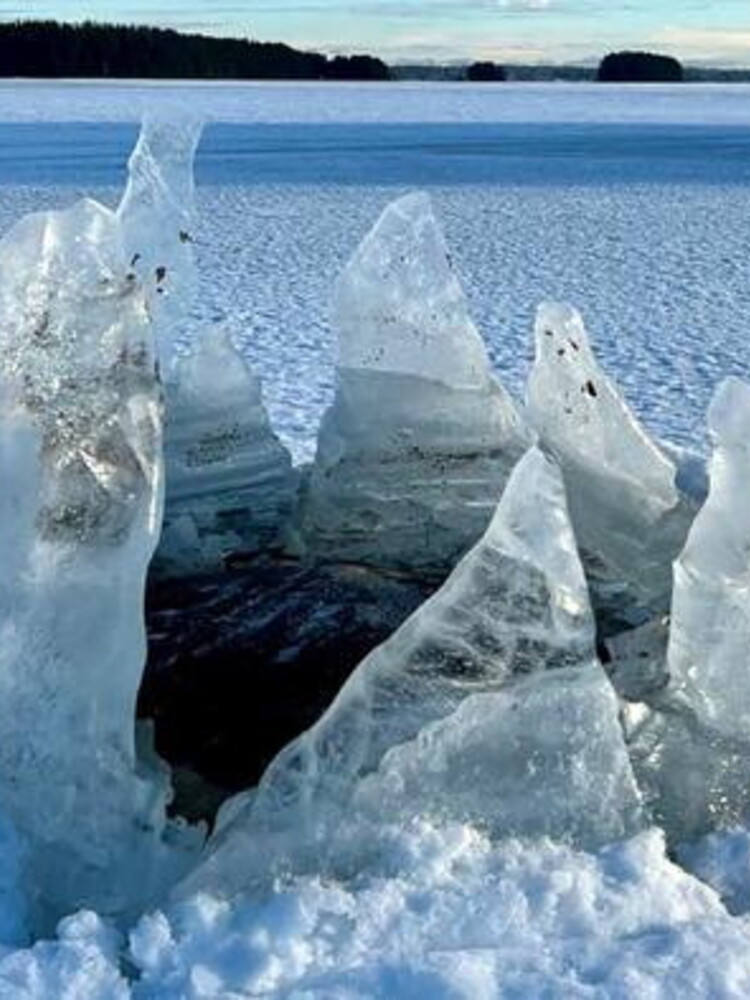 Svezia, misteriosi flussi di emissioni di metano da un lago 