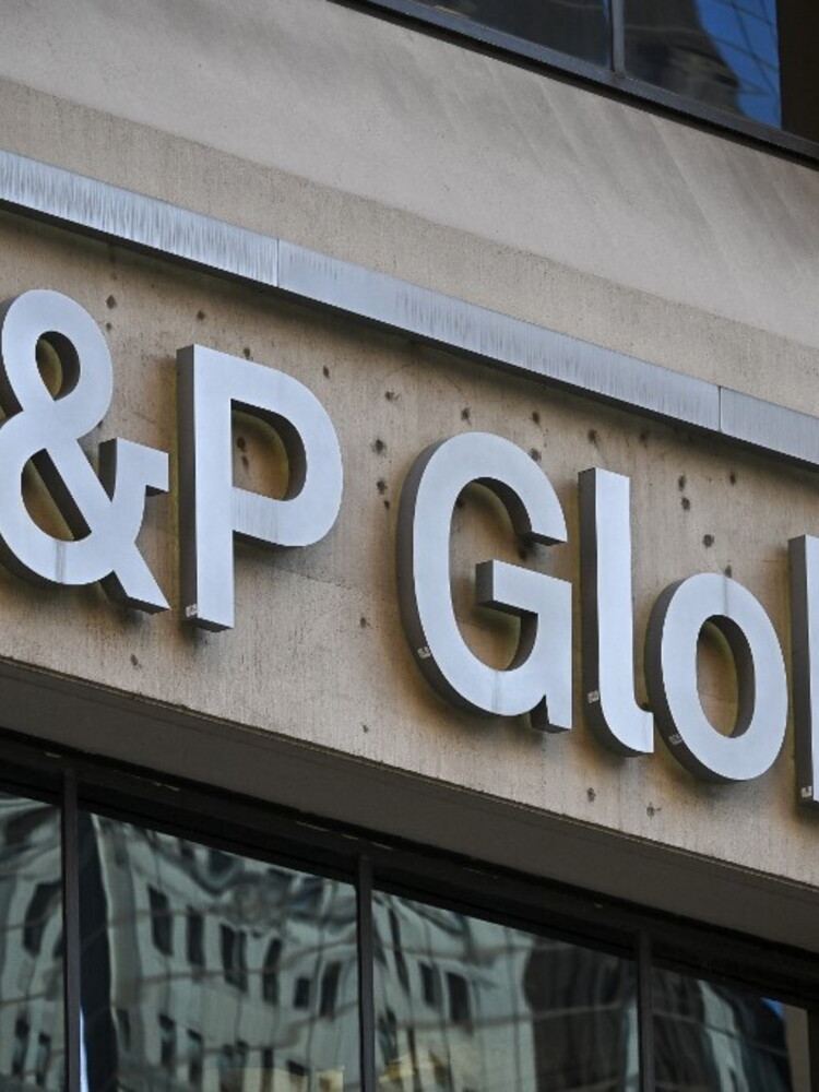 S&P Global Ratings alza i rating sovrani dell'Italia