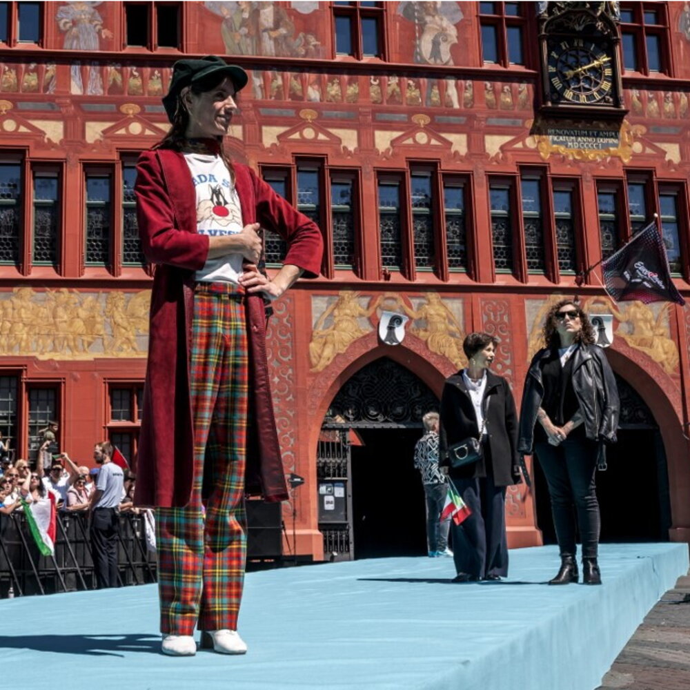 È la settimana dell'Eurovision, tra sfilate e proteste per Gaza. Ma chi sono i favoriti?