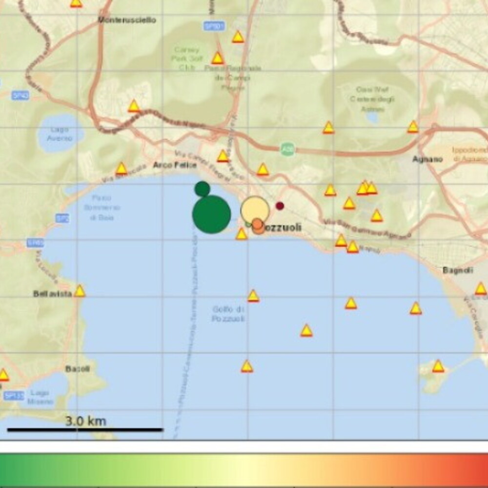 Napoli, forte scossa di terremoto di magnitudo 4,4 nella zona dei Campi Flegrei