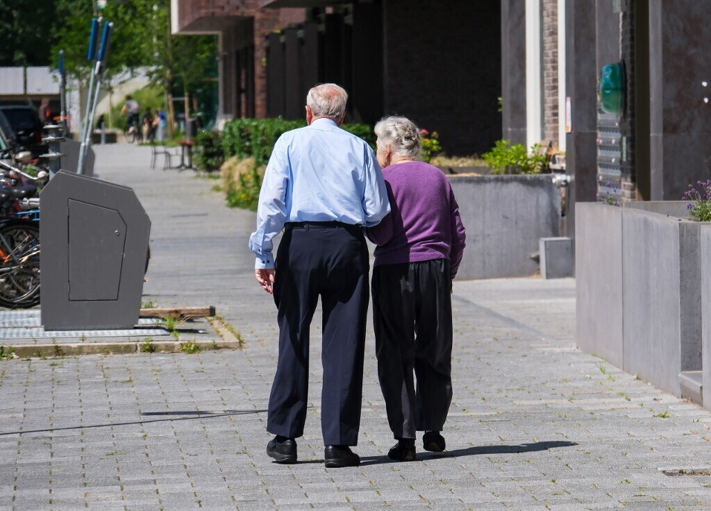 Gli anziani che consumano poche proteine hanno meno forza