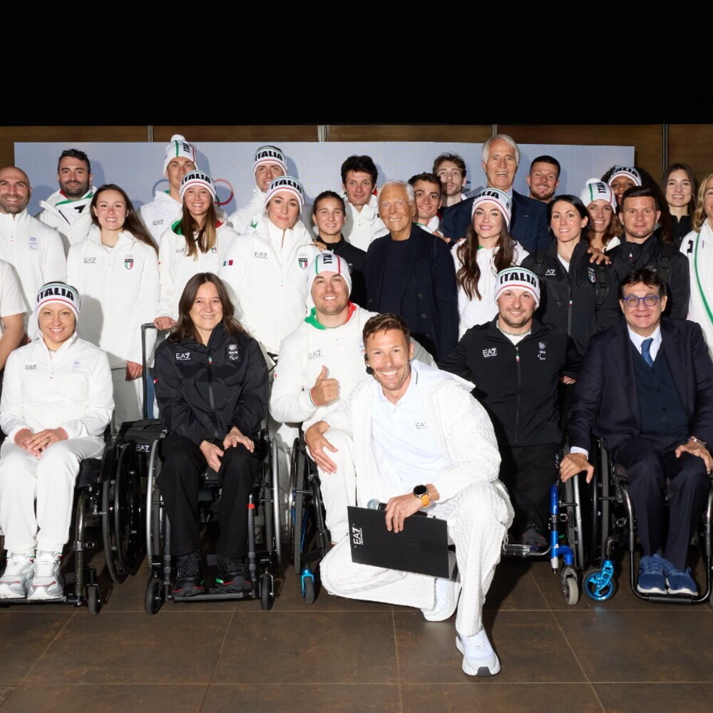 Giorgio Armani svela le divise dell'Italia di Milano-Cortina