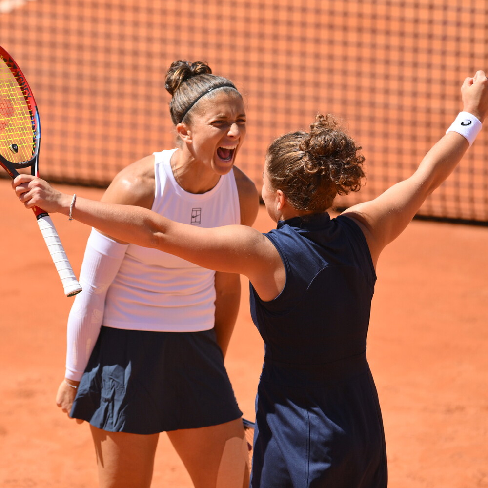 Roland Garros: Errani-Paolini volano agli ottavi