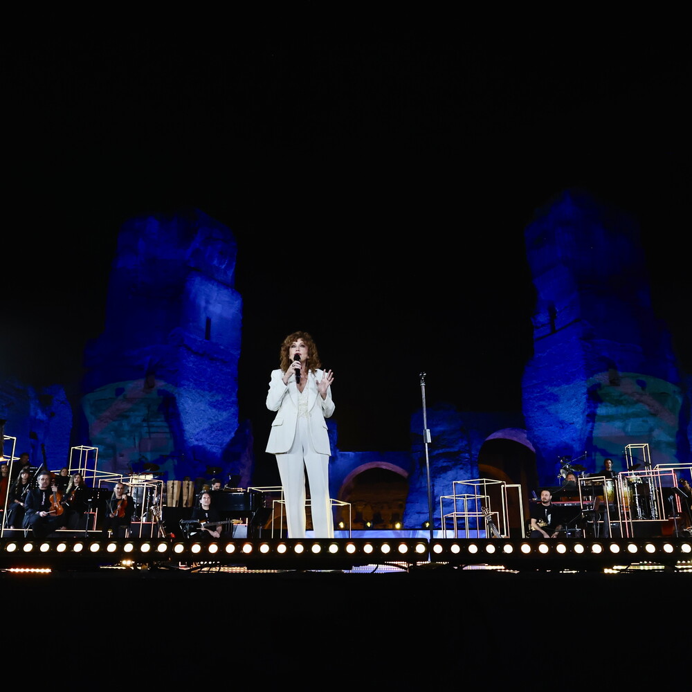 Le Terme di Caracalla in festa per la 'combattente' Fiorella Mannoia