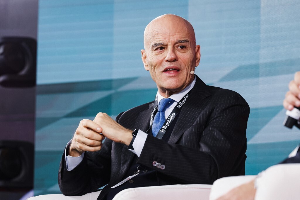 Eni, nel IV trimestre l'utile netto adjusted balza del 35% a 1,3 miliardi. Il titolo scatt...