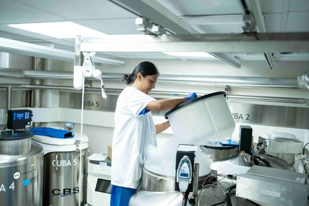 Cancro al seno: scoperto un sensore al diamante per diagnosi più precisa