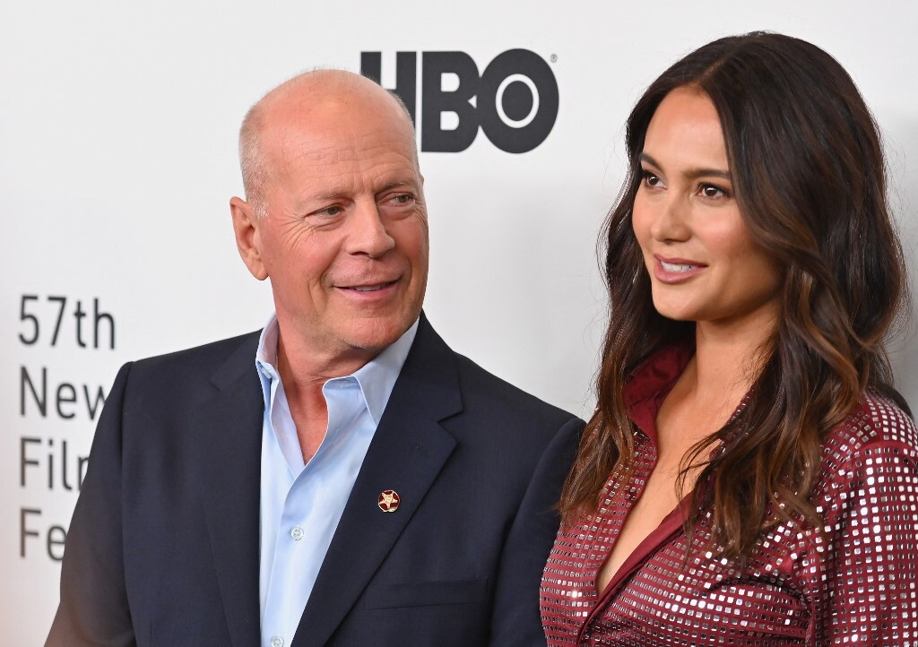 Bruce Willis: la moglie rivela, "Non parla più ma abbiamo trovato un modo per comunicare"