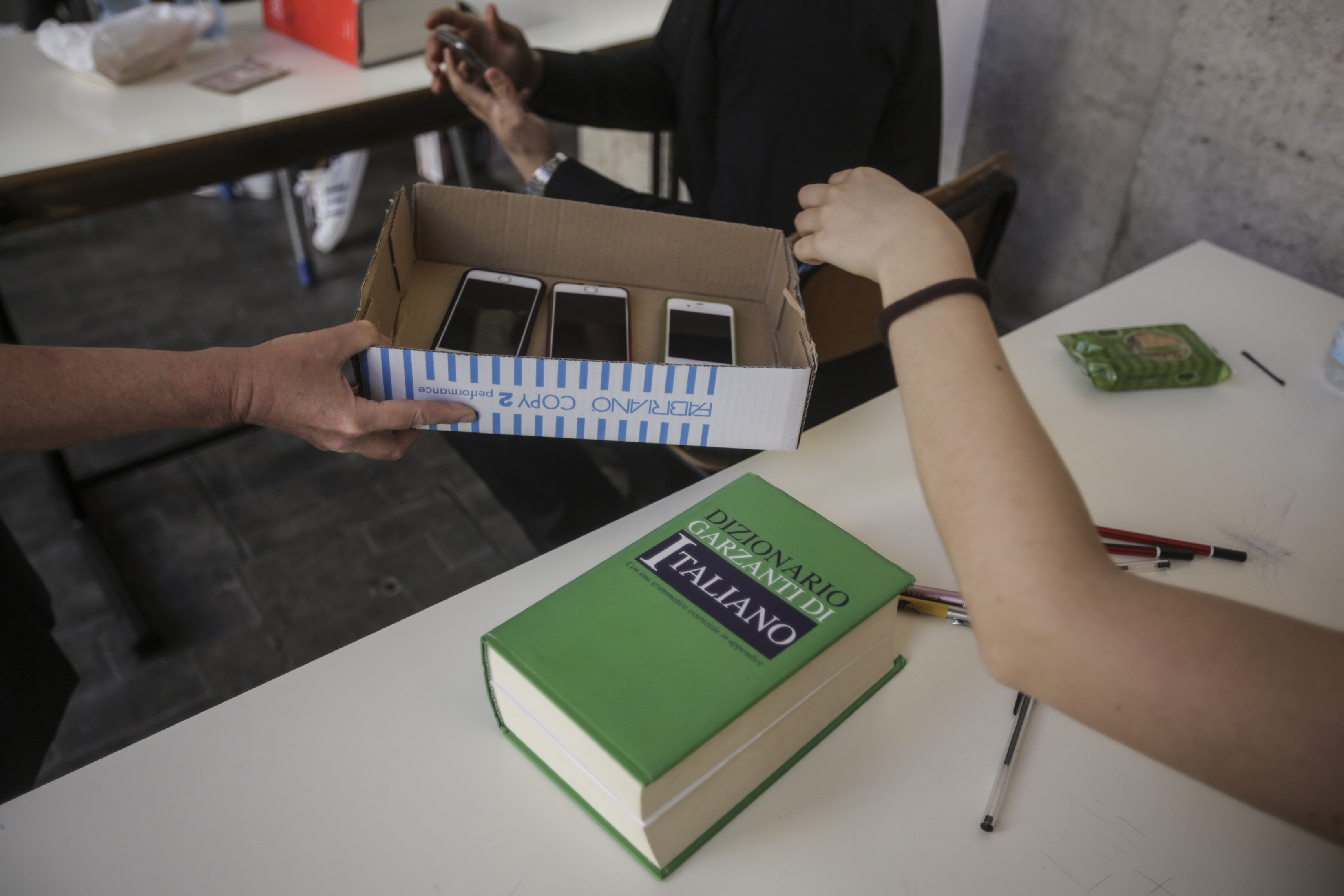 Lo smartphone a scuola: 5 consigli per un uso consapevole