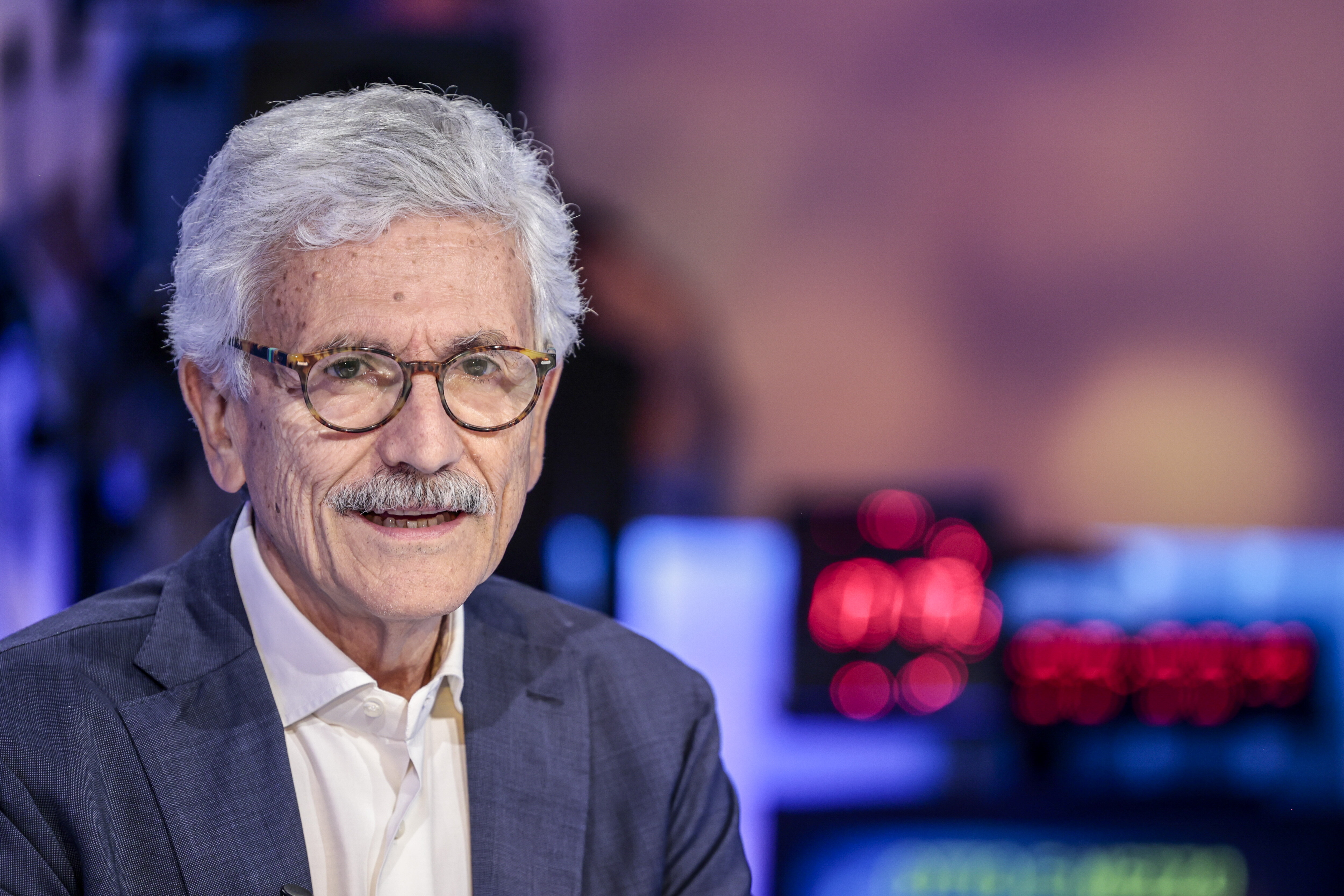 D’Alema ‘difende’ la sua coerenza: "Assurda in Cina l’assenza dell’Europa"