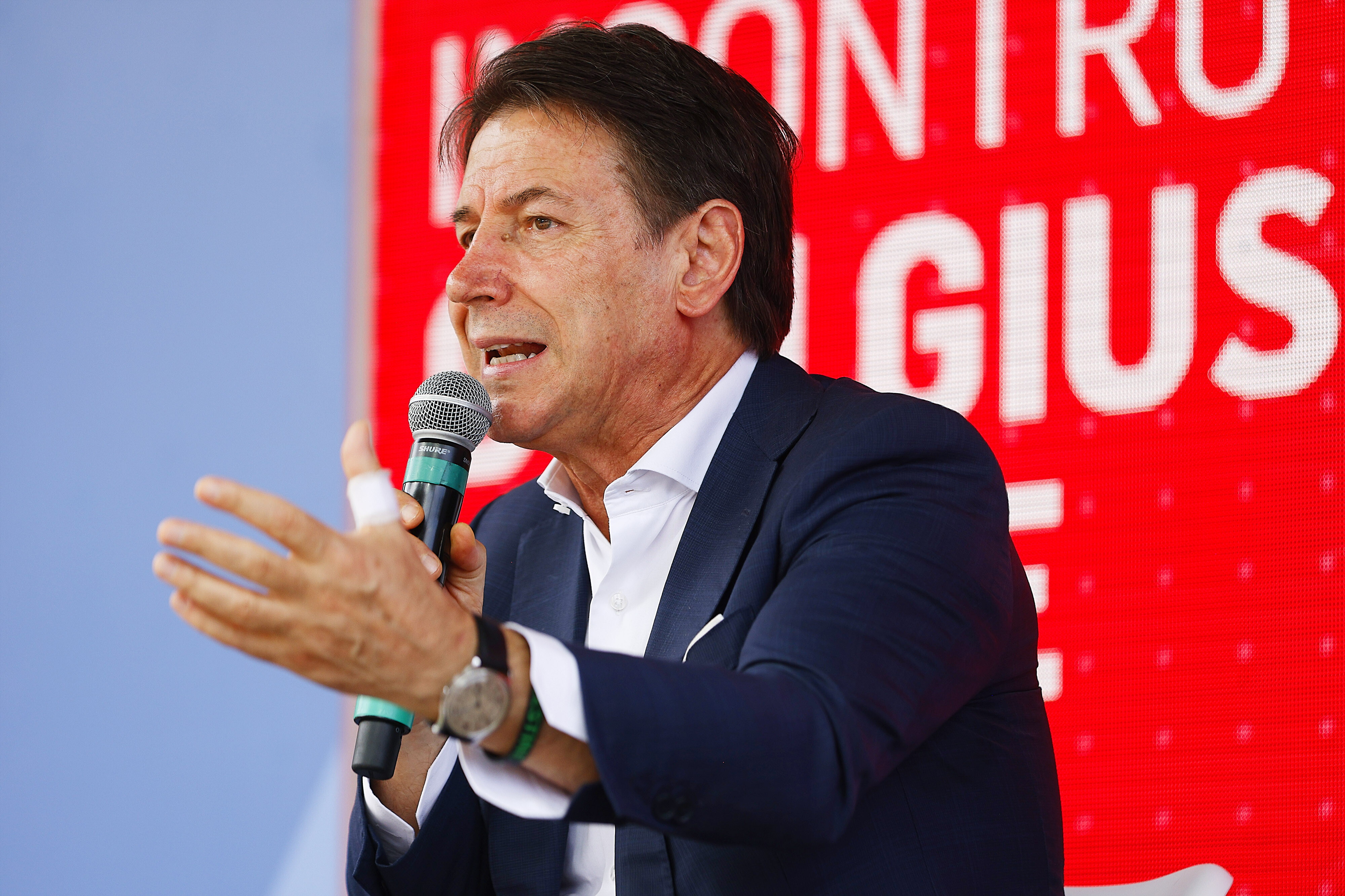 Conte: "Il M5s non è un cespuglio sotto la 'Quercia' democratica"
