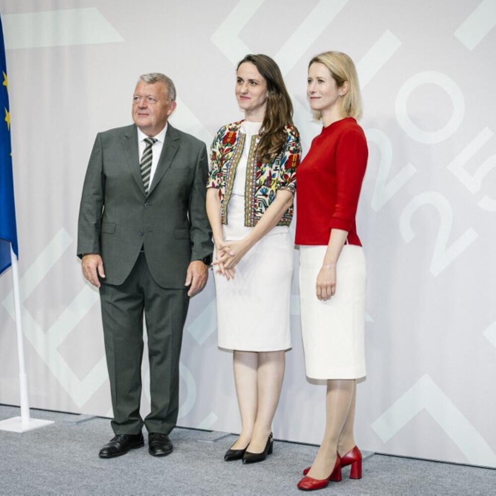 https://images.agi.it/pictures/agi/agi/2025/09/14/165054759-6c3f3ef6-8a5e-4067-a7a0-2b2739b9bd0d.jpg