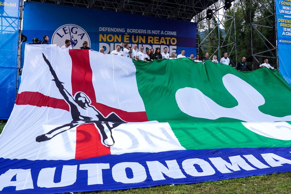 'Meno Roma in Lombardia, più Lombardia a Roma', la Lega lancia la Carta