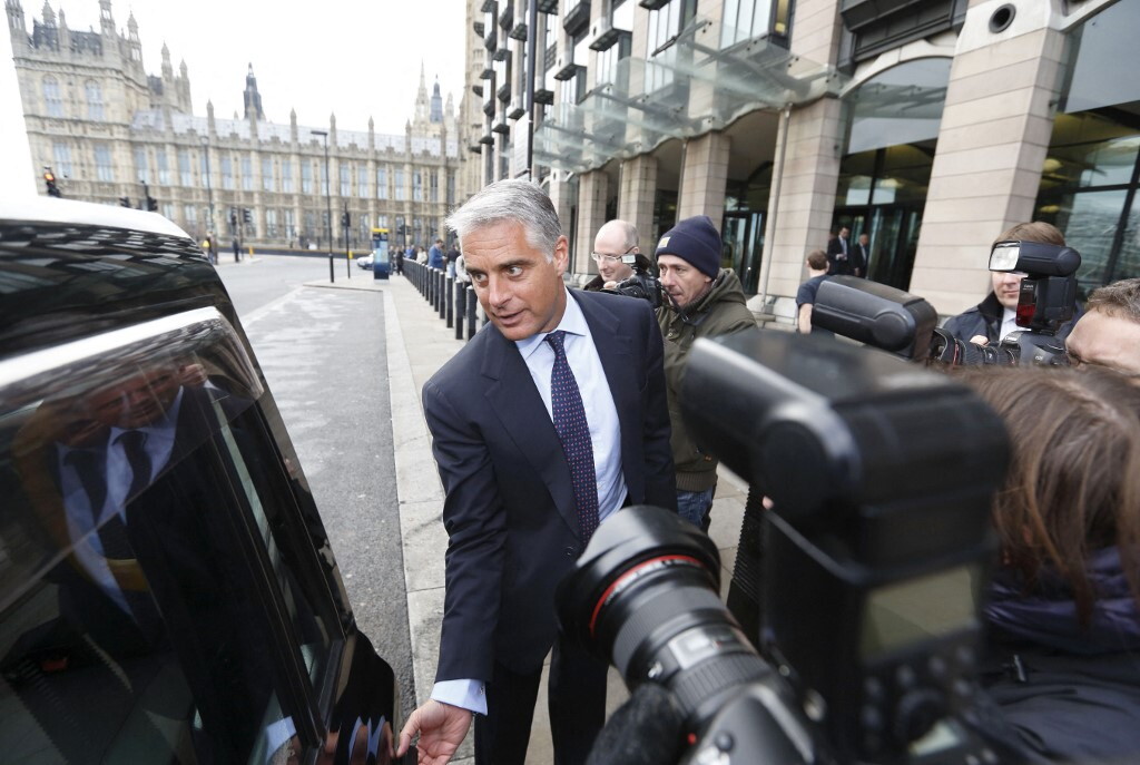 Orcel: "Unicredit deve accelerare in Italia anche senza fusioni e acquisizioni"