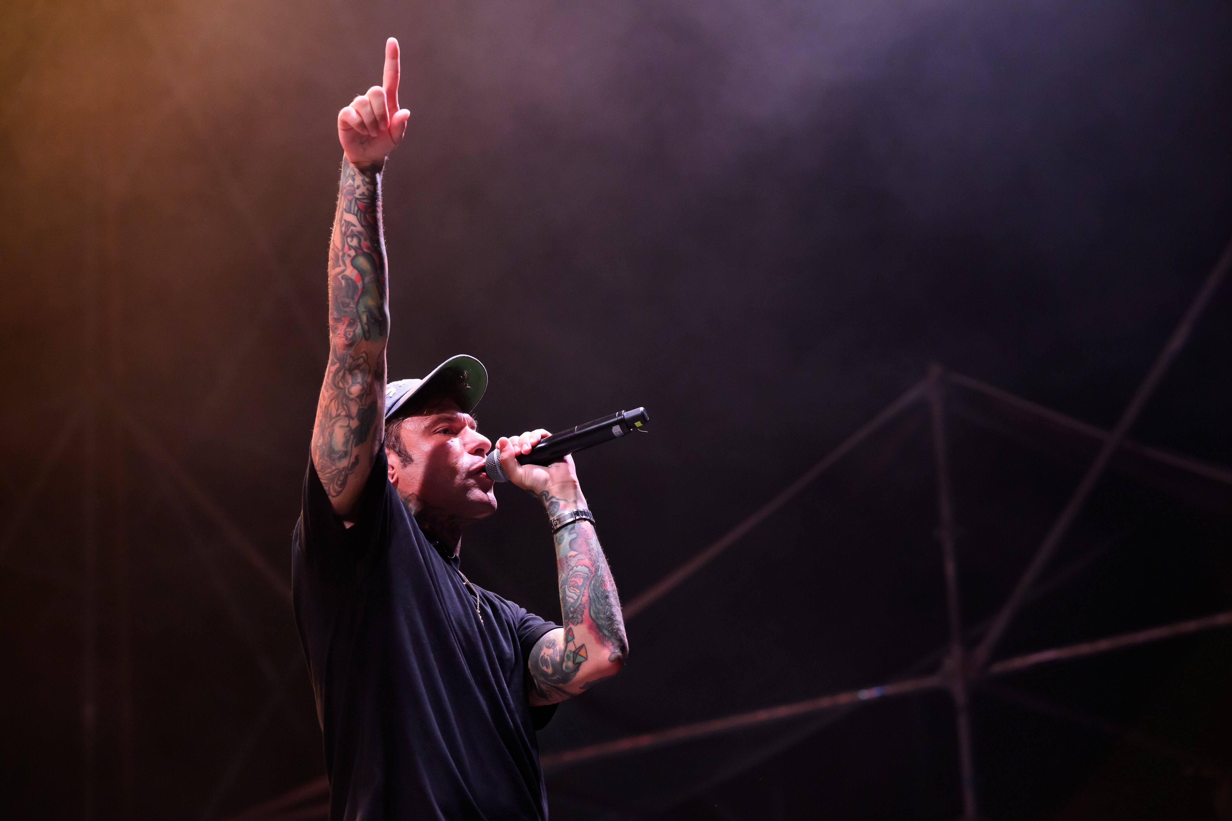 Fedez contro Sinner, la canzone finisce in procura