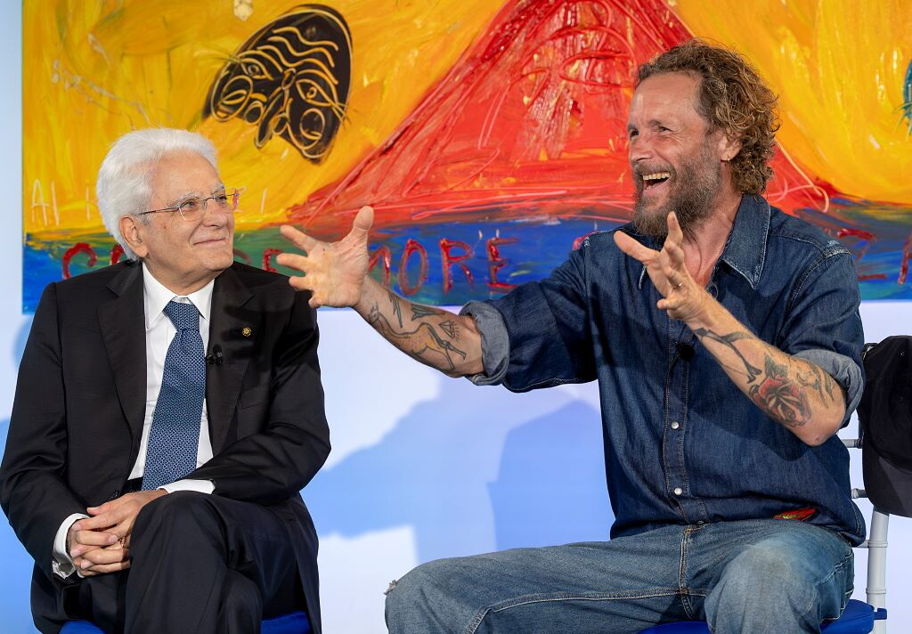 Mattarella 'duetta' con Jovanotti, "La musica oltre i limiti della realtà"