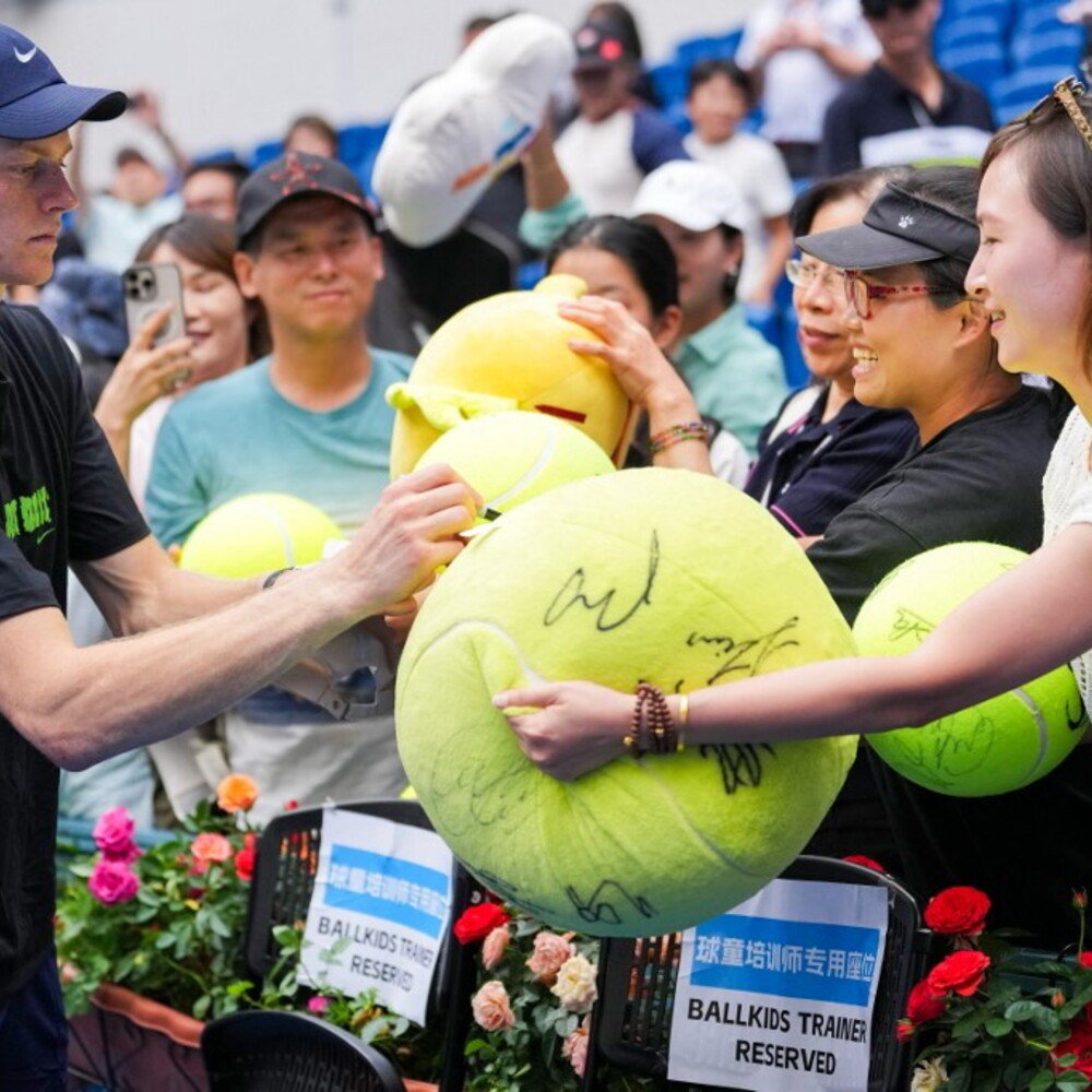 https://images.agi.it/pictures/agi/agi/2025/09/30/081139719-9abab90a-d463-4929-8b51-ad0a5a991bbe.jpg