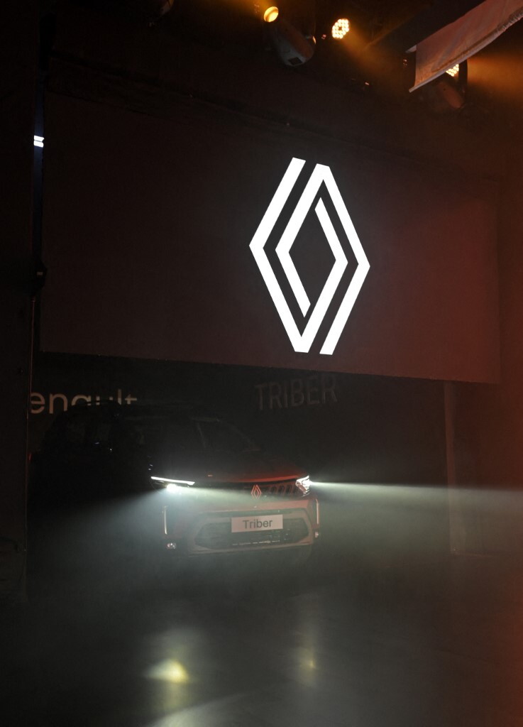 Cyberattacco a Renault nel Regno Unito: compromessi i dati dei clienti britannici