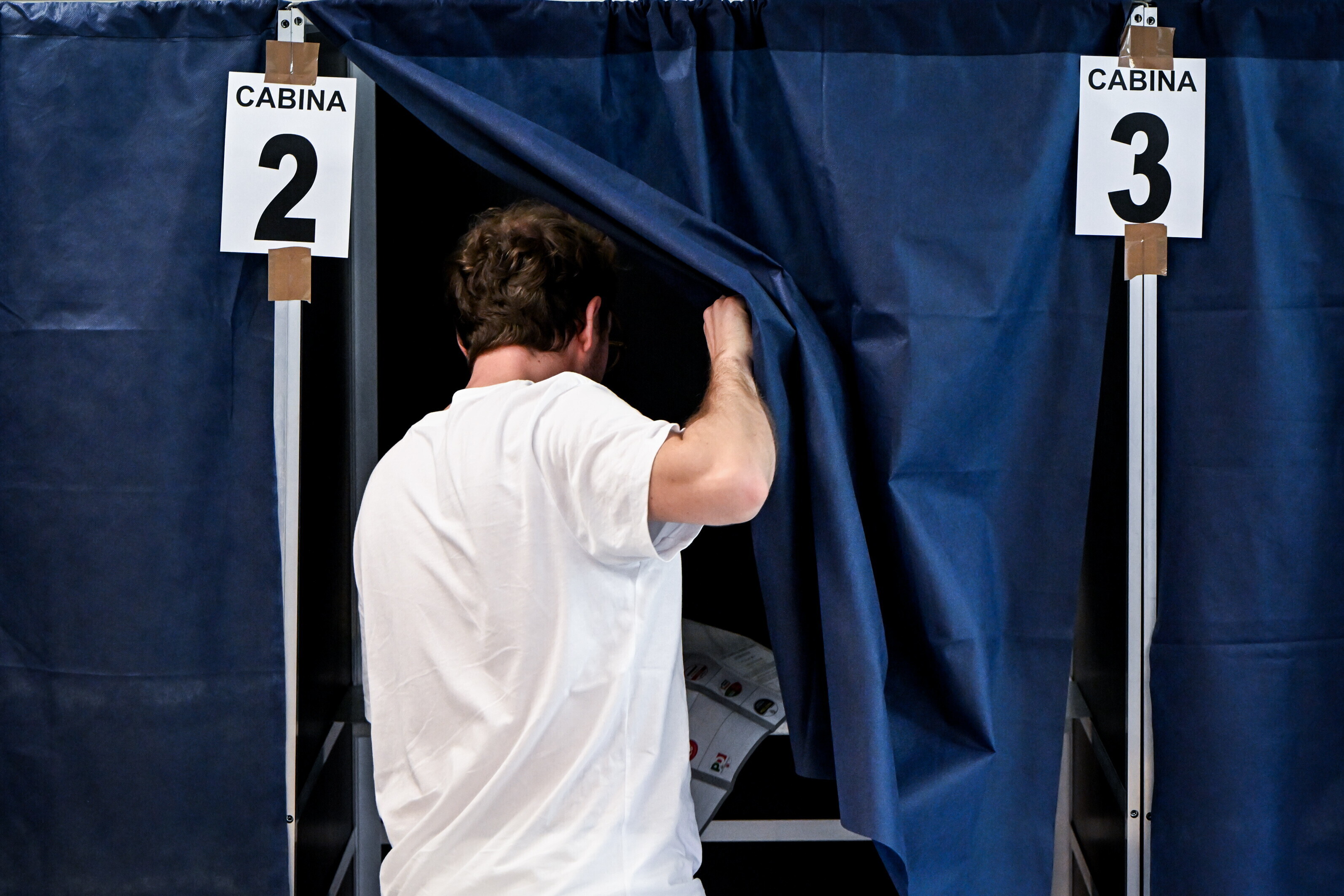 Corsa a tre per la carica di presidente della Toscana