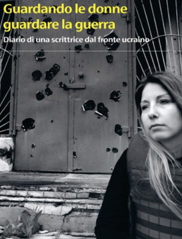“Guardando le donne guardare la guerra”: l’opera incompiuta che accusa Mosca