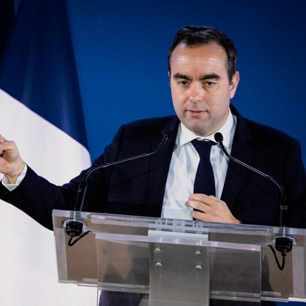 https://images.agi.it/pictures/agi/agi/2025/10/12/201550694-50b47098-687e-49c0-bc86-af87551b15a9.jpg
