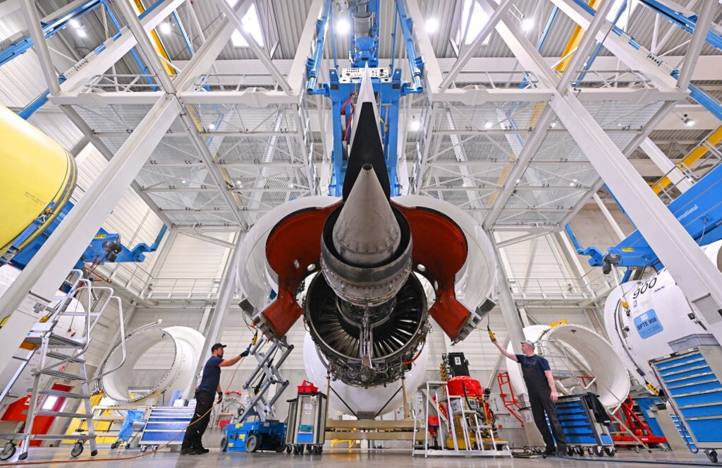 Airbus accelera la produzione: 75 aerei al mese entro il 2027