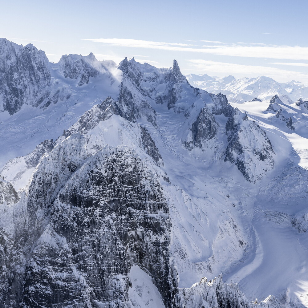 Soccorsi due alpinisti sul Dente Gigante del Monte Bianco