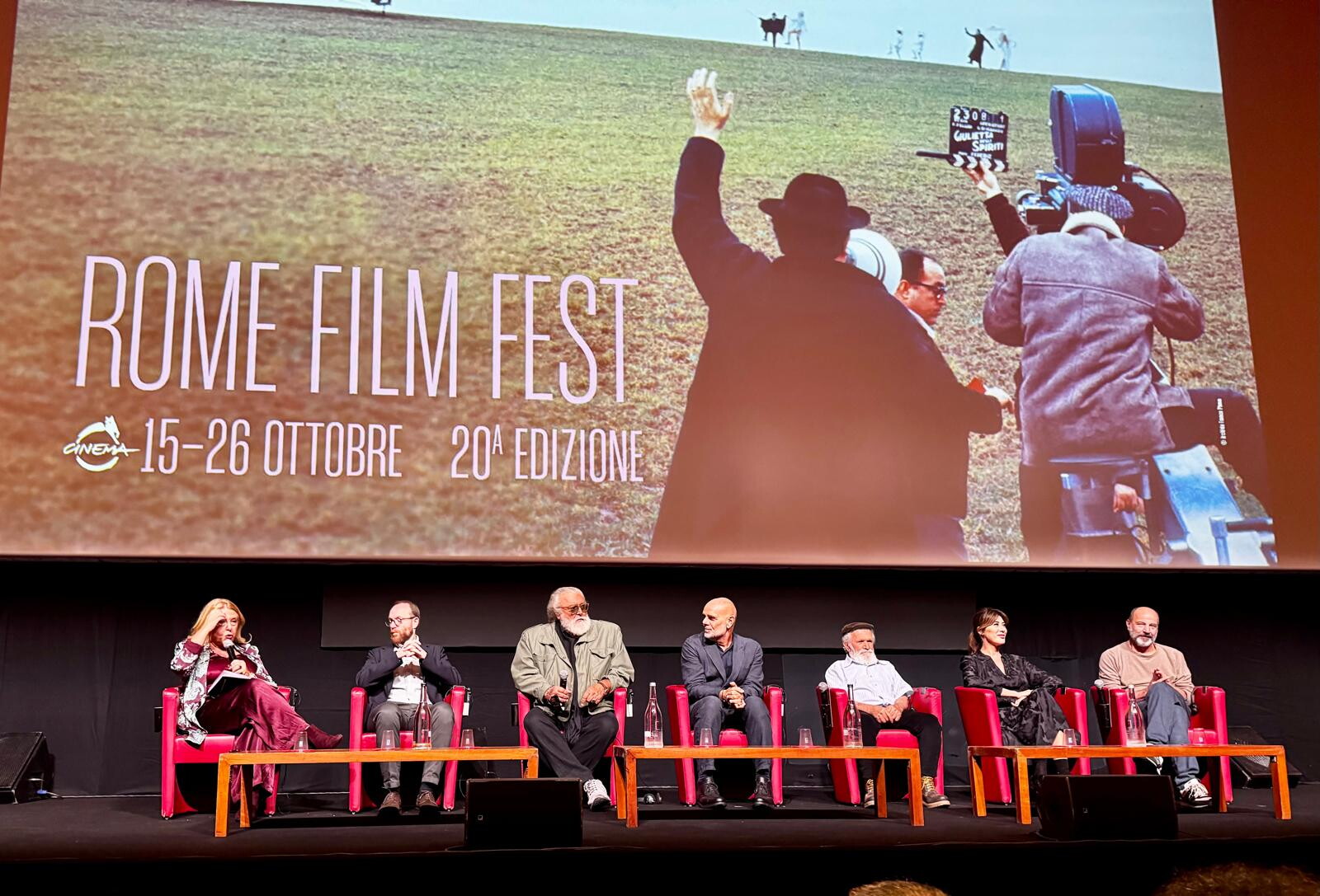 La commedia amara di Milani apre la Festa del cinema, "il lavoro usato come ricatto"