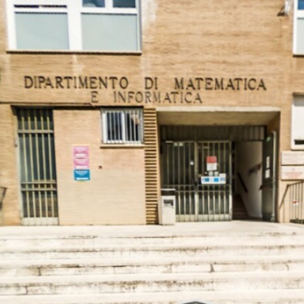 Ragazzo accoltellato durante una lite a Perugia, trovato morto nel parcheggio dell'Università