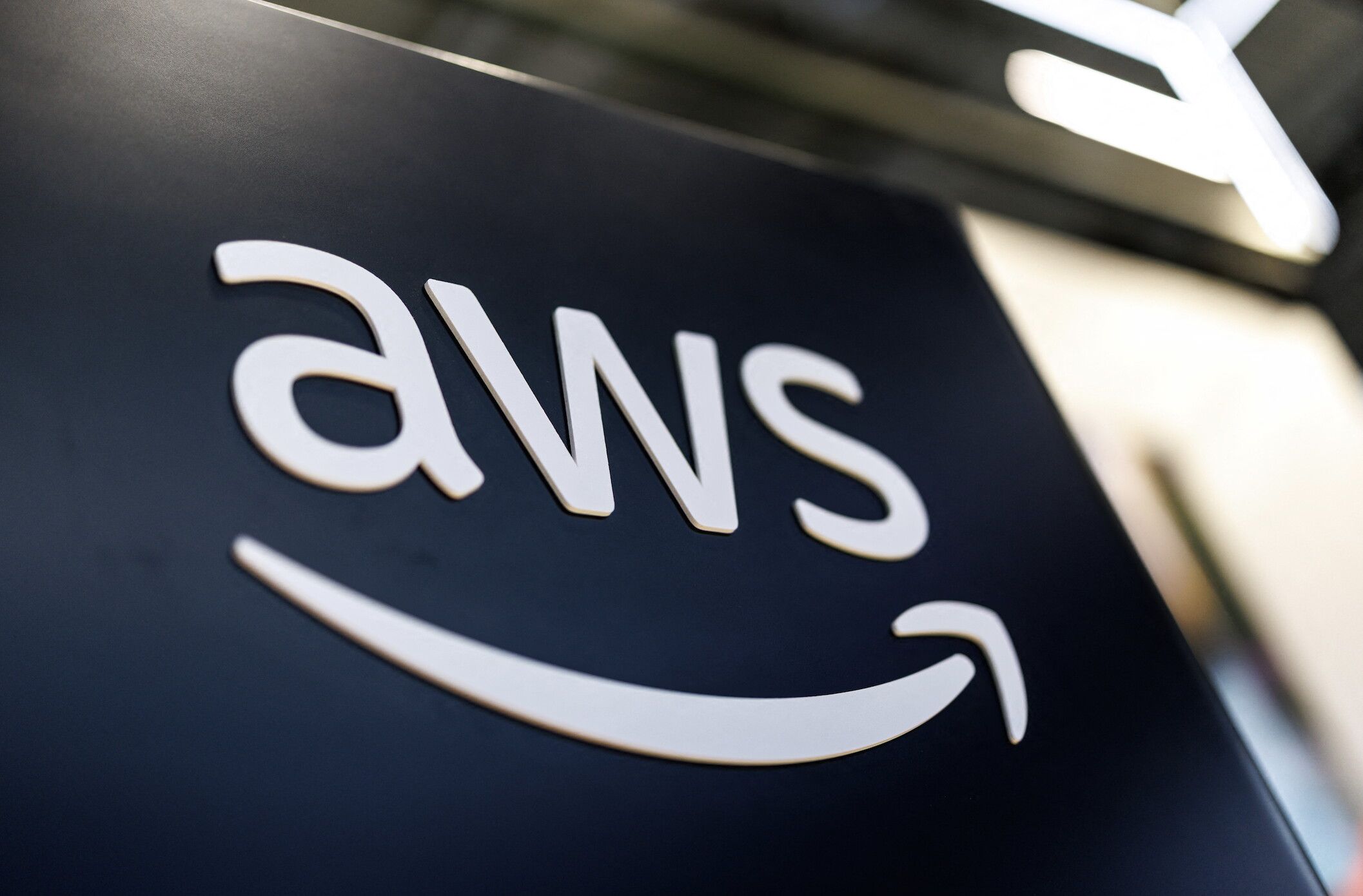 Amazon: cos'è Aws, cosa fa e perché è importante