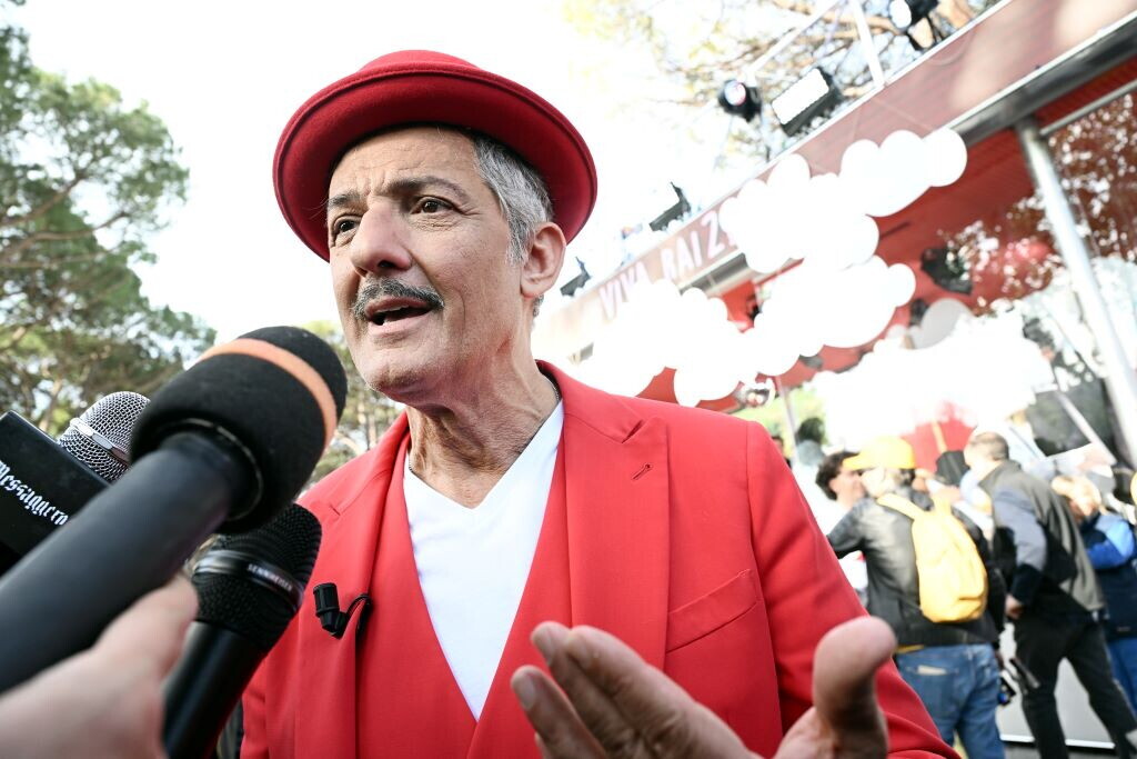 Mina canta il jingle a 'La pennicanza', Fiorello emozionato: "Grazie di cuore"