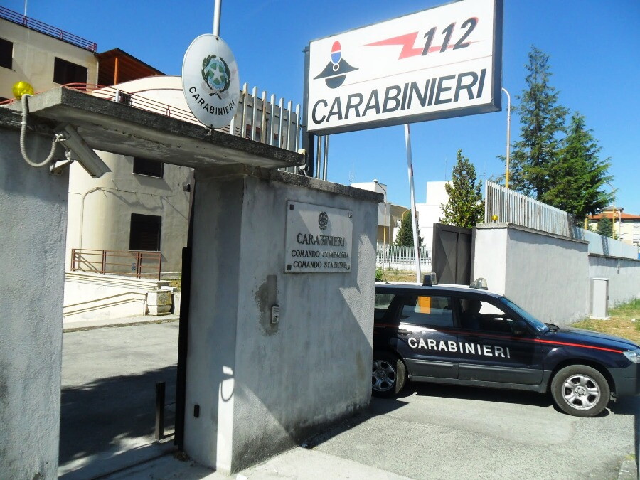 Filmano lo stupro su una 12enne e lo pubblicano sui social, arrestati tre giovanissimi