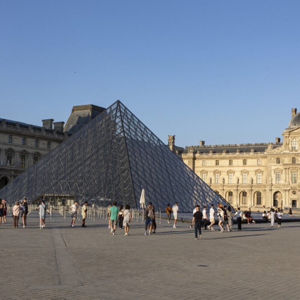 https://images.agi.it/pictures/agi/agi/2025/10/26/085635500-a5274466-91af-4992-bedf-b1efdf79b81e.jpg
