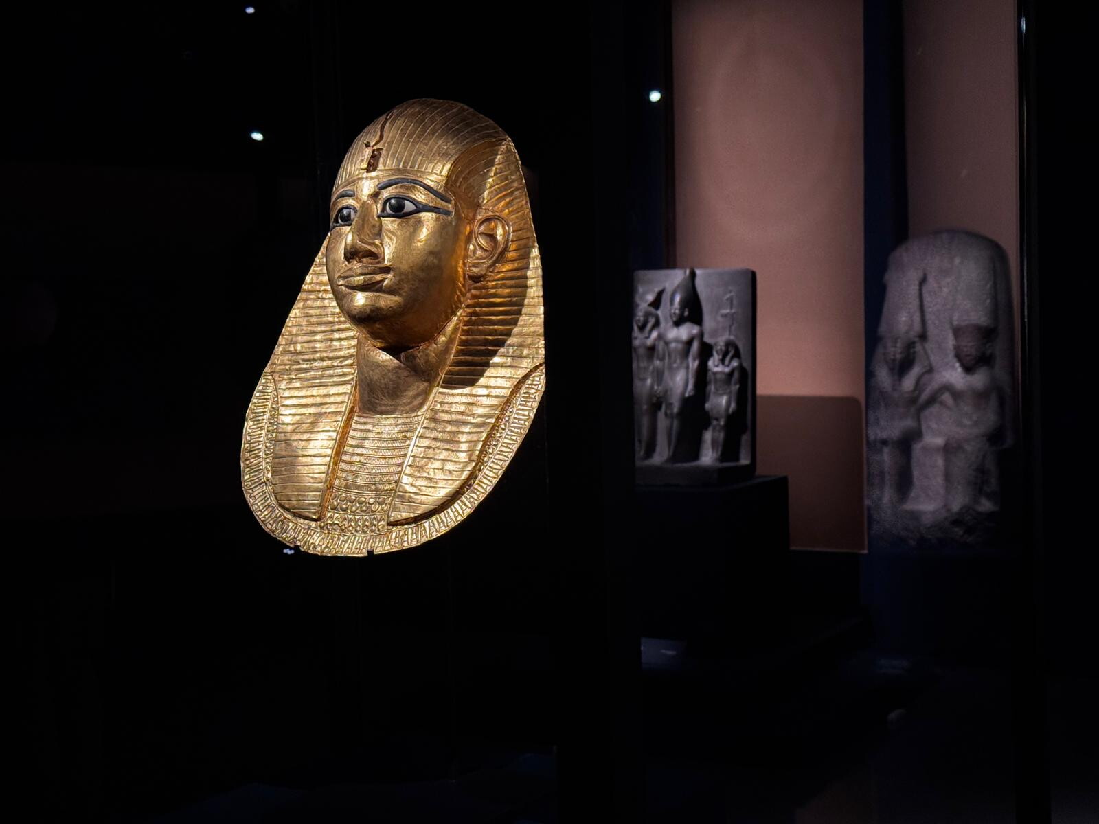 Dalle Mosche d’Oro alla Triade di Micerino, a Roma i Tesori dei Faraoni