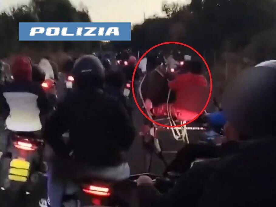 Corsa clandestina di cavalli nel Catanese, fantini denunciati