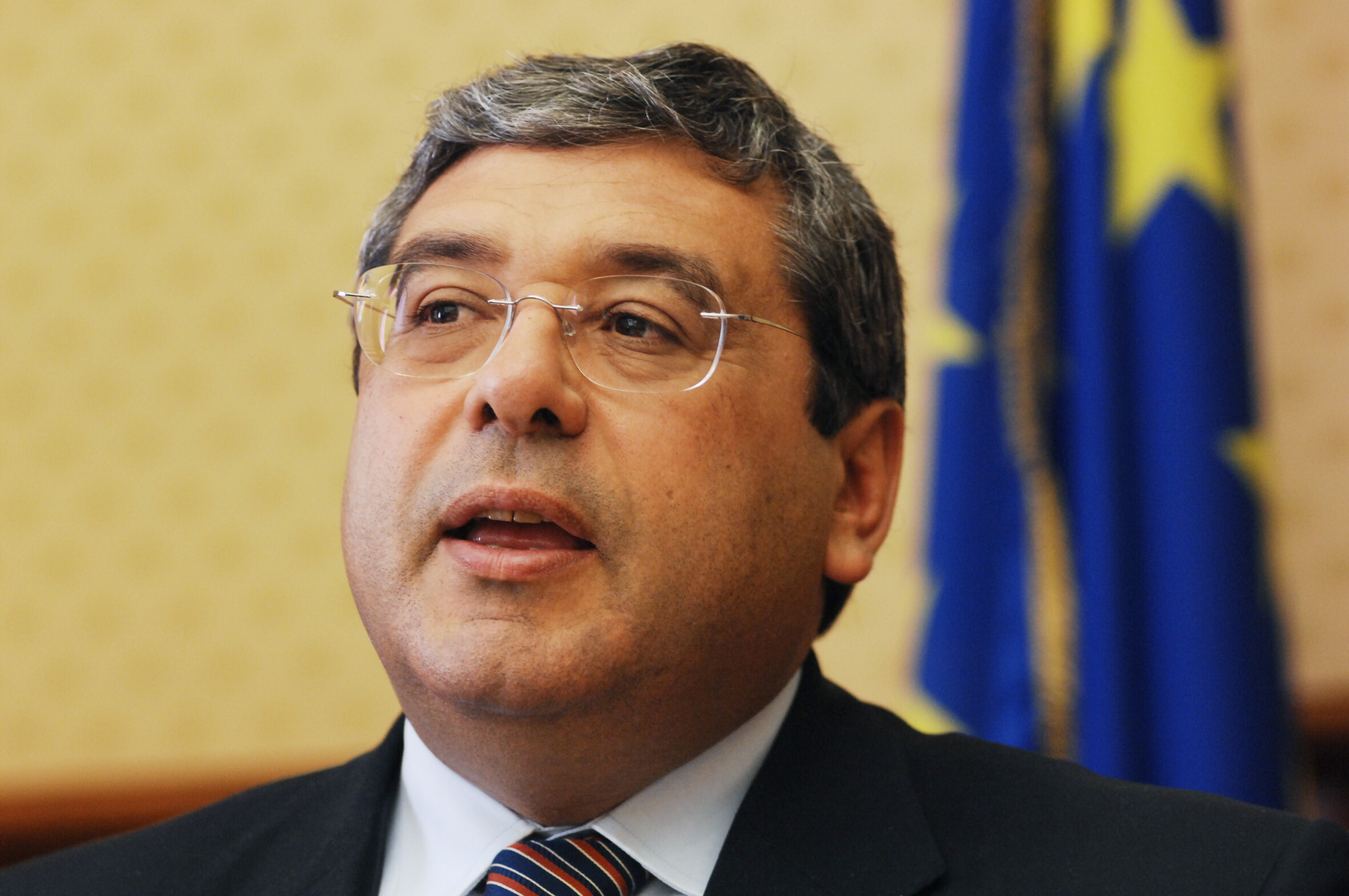 Appalti sanità, la procura di Palermo chiede i domiciliari per Cuffaro e altre 17 persone