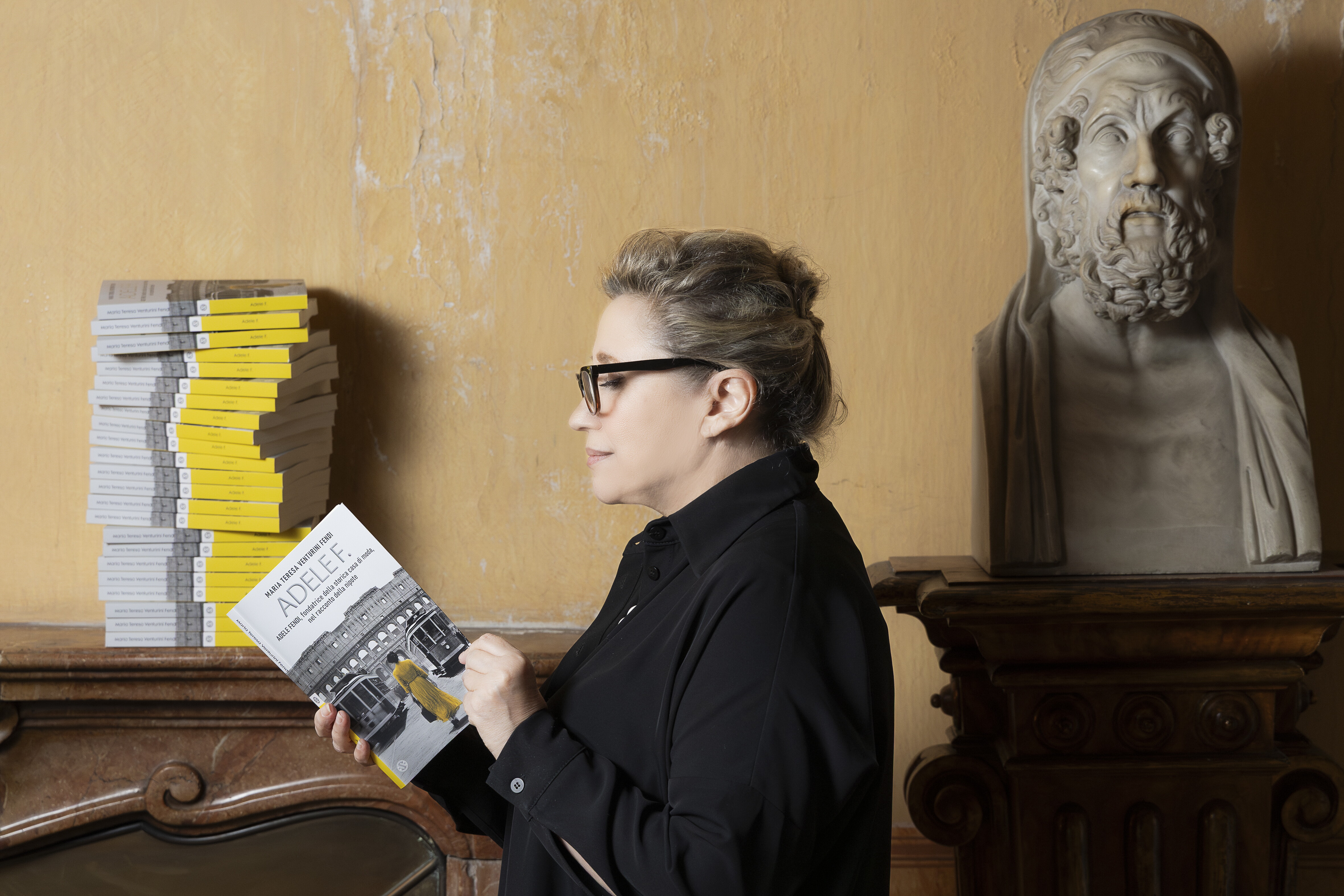 "La 'regola delle 5 dita' di nonna Adele che ha fatto grande la Maison Fendi" [VIDEO]