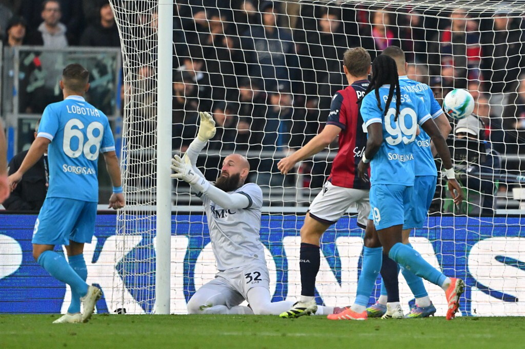 Il Napoli cade a Bologna, sconfitto 2-0