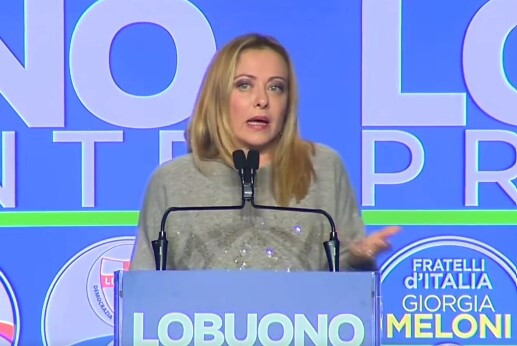 Meloni a Bari: "Finisco la legislatura. A casa mi mandano solo gli italiani"