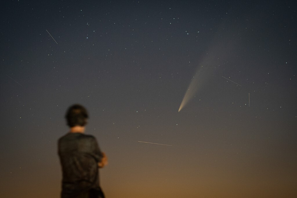 La prima immagine di una cometa che si "spezza"