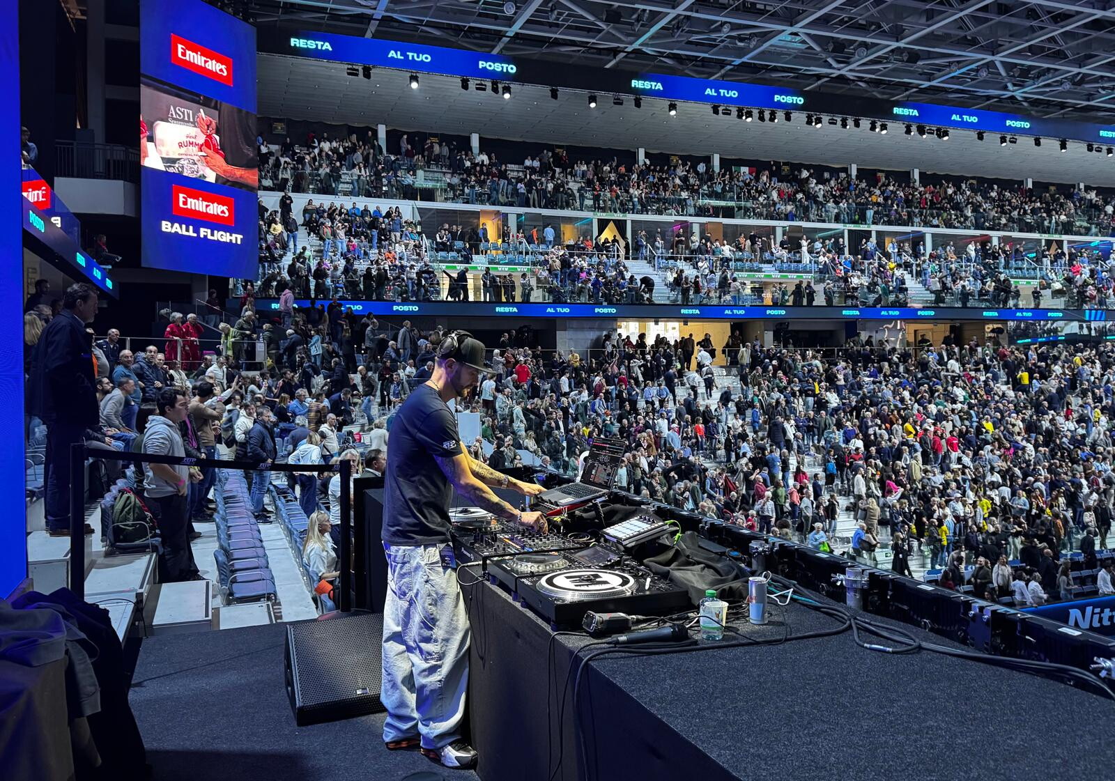 Dj Max risponde a Panatta: "Mi odia? E io gli dedico una canzone"