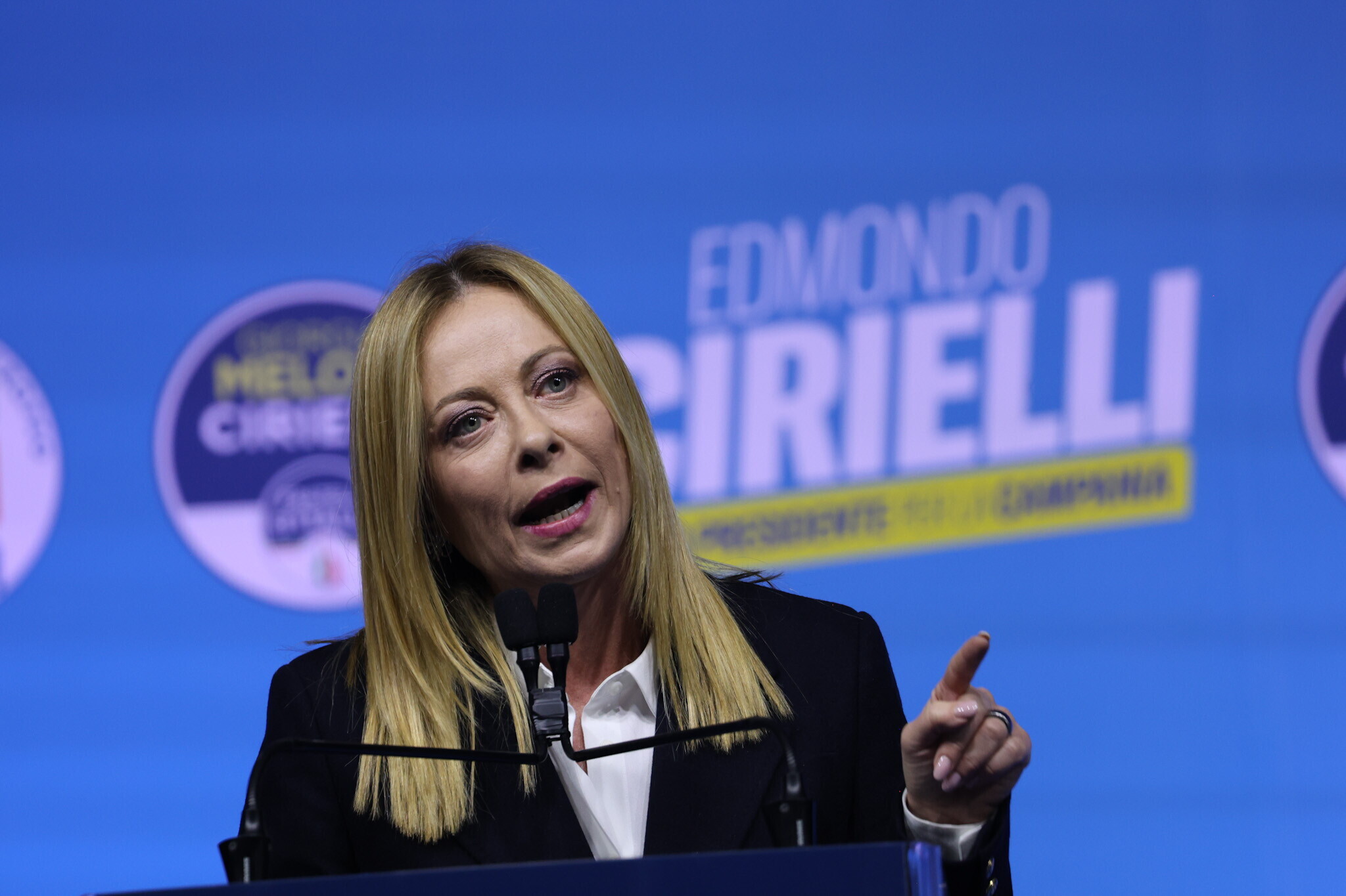 Il centro-destra difende la manovra. La premier: "Con noi le ricette tardo-comuniste non passeranno"